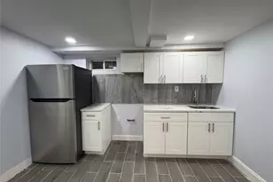 107-15 223rd St, Queens Village, NY 11429 - Photo 7