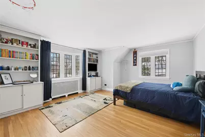 46 E Hyatt Avenue, Mount Kisco, NY 10549 - Photo 19