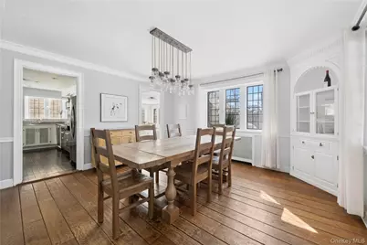 46 E Hyatt Avenue, Mount Kisco, NY 10549 - Photo 9