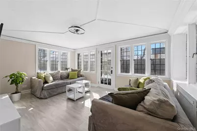 46 E Hyatt Avenue, Mount Kisco, NY 10549 - Photo 7