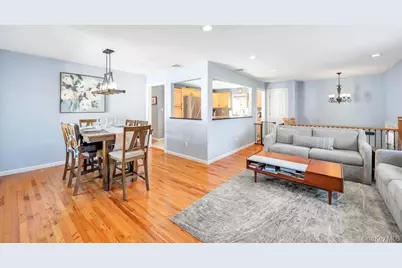 44 Derby Avenue, Greenlawn, NY 11740 - Photo 5