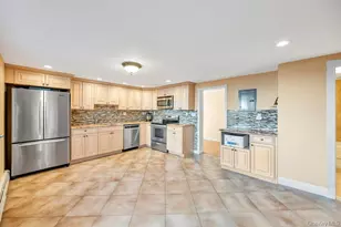 44 Derby Ave, Greenlawn, NY 11740 - Photo 17