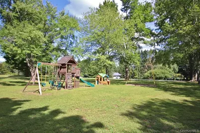 138 Round Hill Road, Walden, NY 12586 - Photo 41