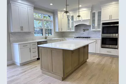 1750 Henry Road, Merrick, NY 11566 - Photo 7