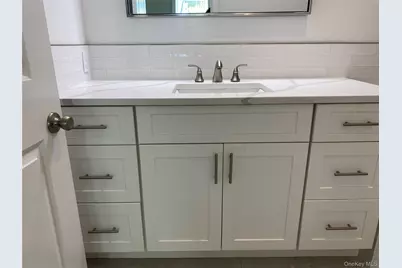 840 Montauk Highway #3C, Copiague, NY 11726 - Photo 15