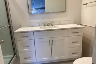 840 Montauk Hwy, Copiague, NY 11726 - Photo 11