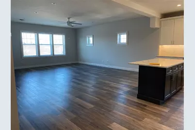 840 Montauk Highway #3C, Copiague, NY 11726 - Photo 3