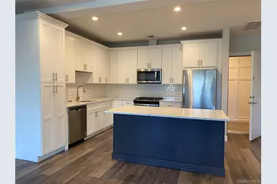 840 Montauk Highway #3C, Copiague, NY 11726 - Photo 1