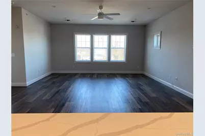 840 Montauk Highway #3C, Copiague, NY 11726 - Photo 9