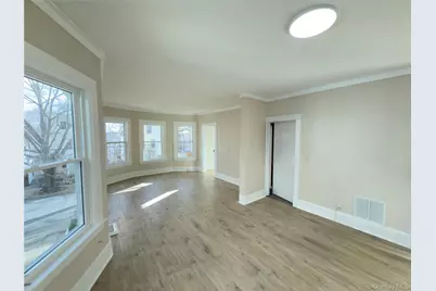 89 S Cherry Street, Poughkeepsie, NY 12601 - Photo 3