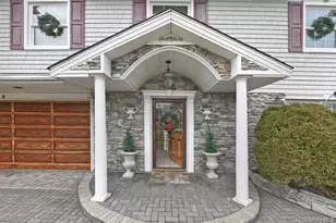 8 Brookstan Rd, Nesconset, NY 11767 - Photo 5