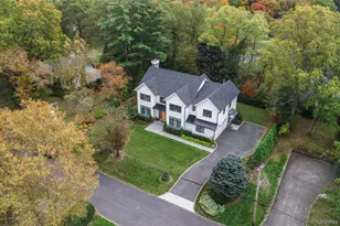 16 Myrtledale Rd, Scarsdale, NY 10583 - Photo 3