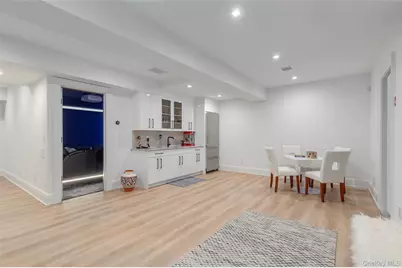 16 Myrtledale Road, Scarsdale, NY 10583 - Photo 33