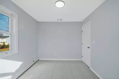 445 45th Street, Copiague, NY 11726 - Photo 17