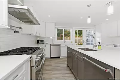 1697 Bay Boulevard, Atlantic Beach, NY 11509 - Photo 9