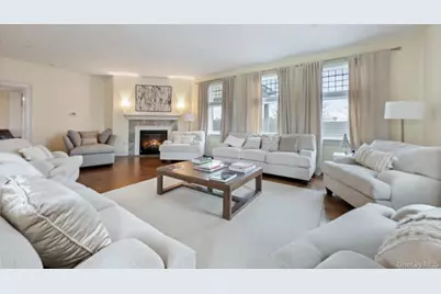 5041 Goodridge Avenue, Bronx, NY 10471 - Photo 15