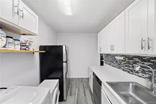 252-01 72nd Ave, Bellerose, NY 11426 - Photo 9