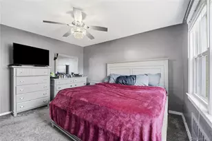 252-01 72nd Ave, Bellerose, NY 11426 - Photo 13