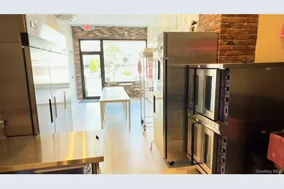 494 New Rochelle Road, Bronxville, NY 10708 - Photo 3