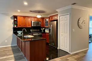 166 Horizon View Dr, Farmingville, NY 11738 - Photo 3