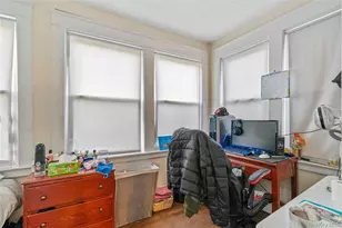 63 Grant Ave, White Plains, NY 10603 - Photo 13