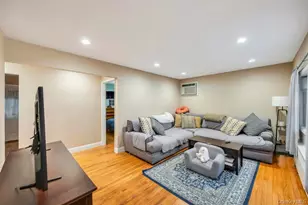 24 W Oak St, Farmingdale, NY 11735 - Photo 7