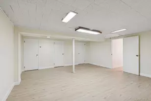 24-56 Little Neck Blvd, Bayside, NY 11360 - Photo 23