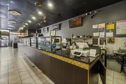 20502 Hillside Avenue, Hollis, NY 11423 - Photo 11