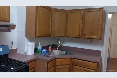 1811 Wallace Avenue, Bronx, NY 10462 - Photo 5