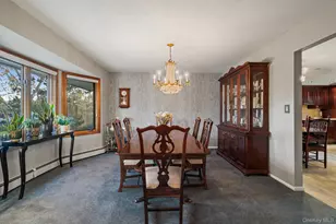 158 Old Courthouse Rd, Manhasset Hills, NY 11040 - Photo 11