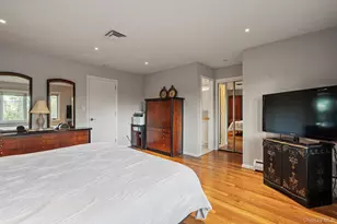 158 Old Courthouse Rd, Manhasset Hills, NY 11040 - Photo 21