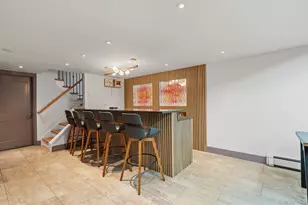 158 Old Courthouse Rd, Manhasset Hills, NY 11040 - Photo 35