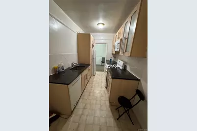 2081 Cruger Avenue Cruger #1K, Bronx, NY 10462 - Photo 11