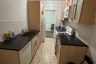 2081 Cruger Ave Cruger, Bronx, NY 10462 - Photo 11