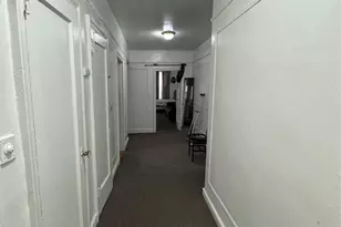 2081 Cruger Ave Cruger, Bronx, NY 10462 - Photo 15