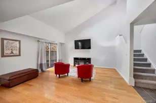 173 North Ln, Smithtown, NY 11787 - Photo 7