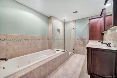 173 North Lane, Smithtown, NY 11787 - Photo 17