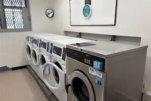 152-72 Melbourne Ave, Flushing, NY 11367 - Photo 11