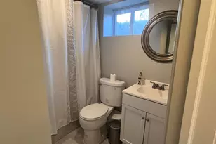 14 Redbrook Rd, Great Neck, NY 11024 - Photo 17