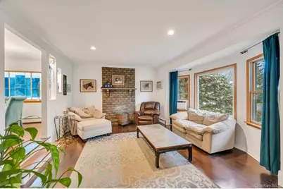 18 Leary Lane, Nesconset, NY 11767 - Photo 17