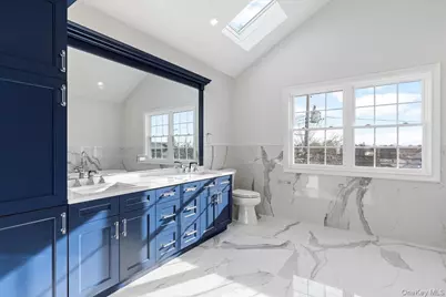 3421 Hawthorne Drive N, Wantagh, NY 11793 - Photo 35