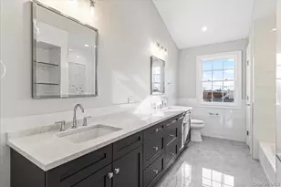 3421 Hawthorne Dr N, Wantagh, NY 11793 - Photo 25