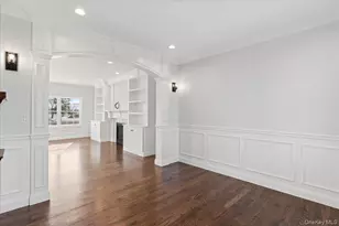 3421 Hawthorne Dr N, Wantagh, NY 11793 - Photo 7