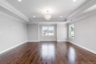 3421 Hawthorne Drive N, Wantagh, NY 11793 - Photo 39