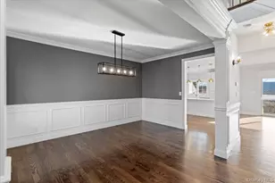 3421 Hawthorne Dr N, Wantagh, NY 11793 - Photo 3