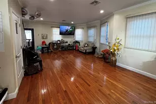 44 Buffet Pl, Huntington Station, NY 11746 - Photo 3