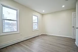 90-15 207th St, Queens Village, NY 11428 - Photo 13