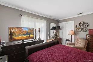 9 Lynch St, Huntington Station, NY 11746 - Photo 21