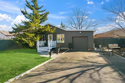 9 Lynch Street, Huntington Station, NY 11746 - Photo 5