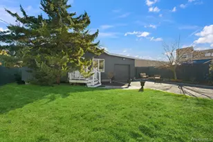 9 Lynch St, Huntington Station, NY 11746 - Photo 3